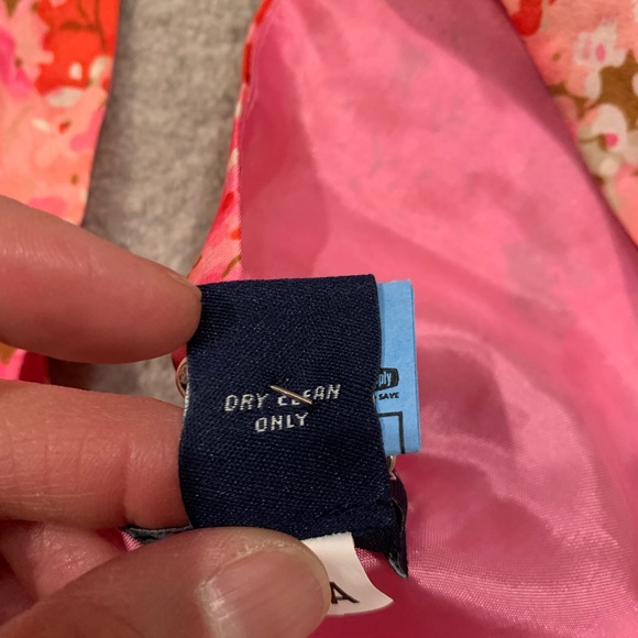 100% Silk floral dress by Ann Taylor - Picture 4 of 5